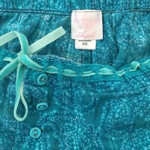 Victoria's Secret Shorts - {Victoria’s Secret} Angels boxer sleep shorts XS Victoria's Secret Shorts - {Victoria’s Secret} Angels boxer sleep shorts XS
